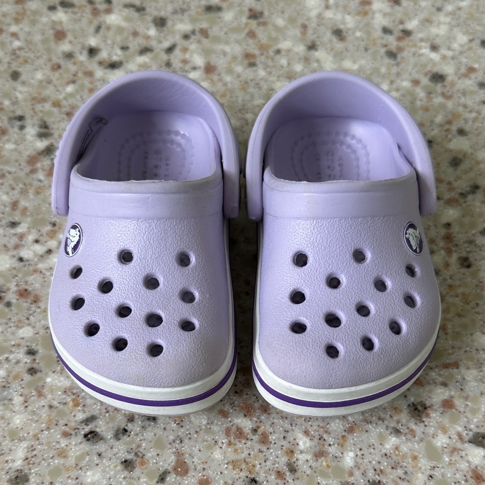 Crocs Toddler Crocband Clog, Light Purple, Size 4